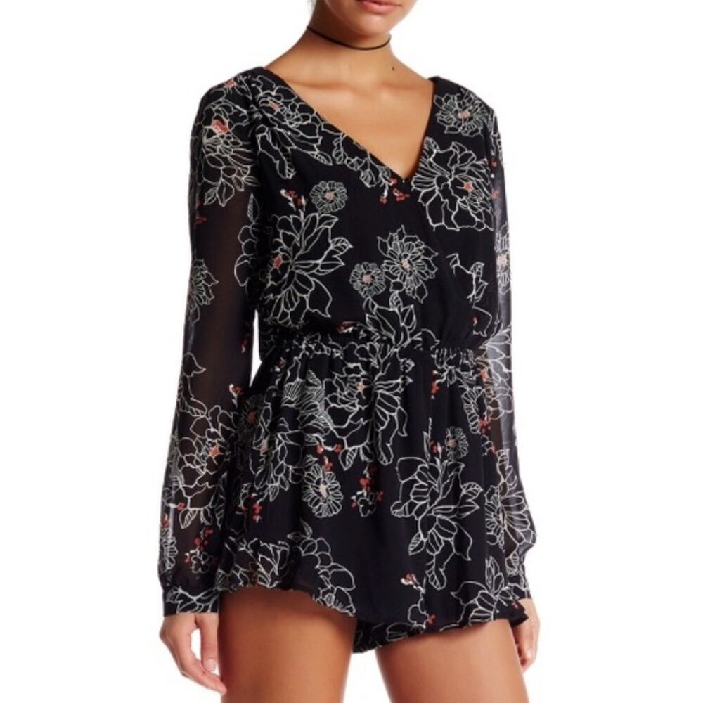 ASTR Black Gray Floral Sheer Romper Womens S Summer Chic Boho Flowy